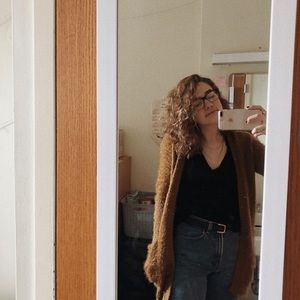 Meet your Posher, Mary